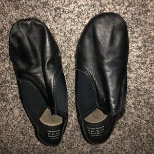 Black dance shoes